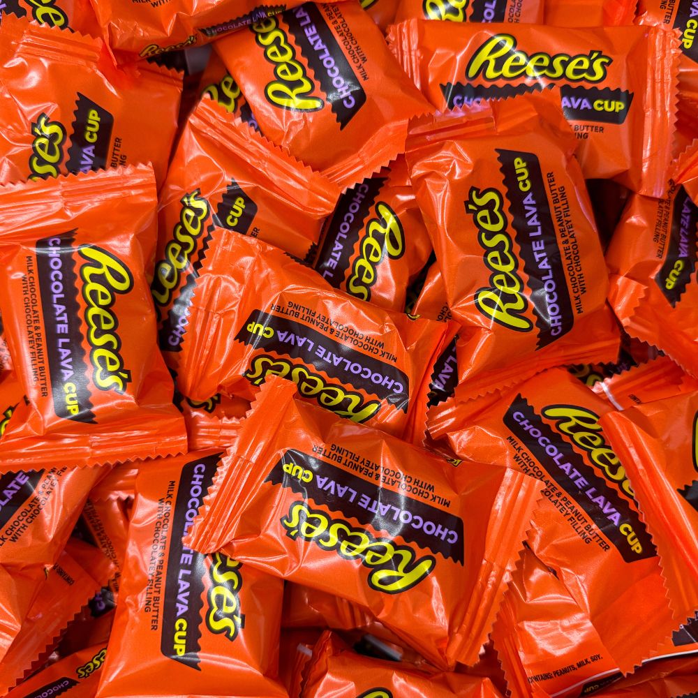 Reese's Chocolate Lava Milk Chocolate Peanut Butter Cups – Snack Size – Bulk Value Pack