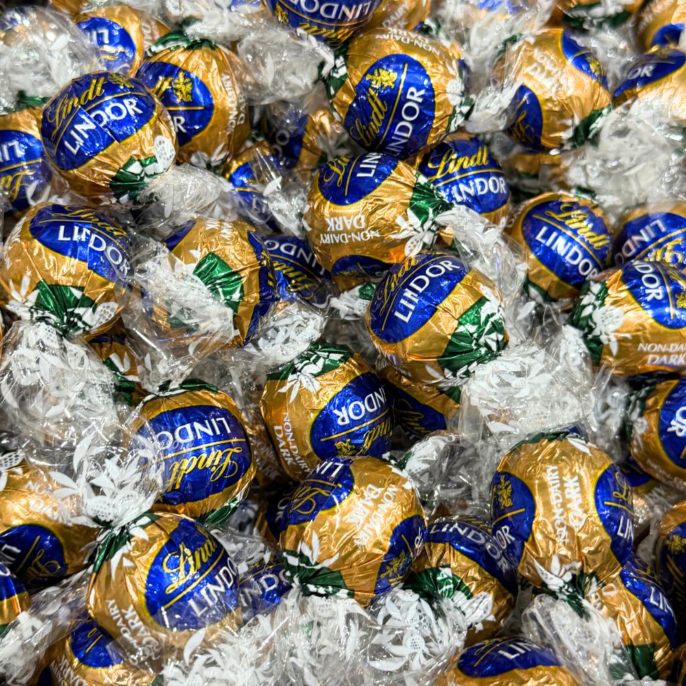 Lindt LINDOR Dark Chocolate Oatmilk Truffles