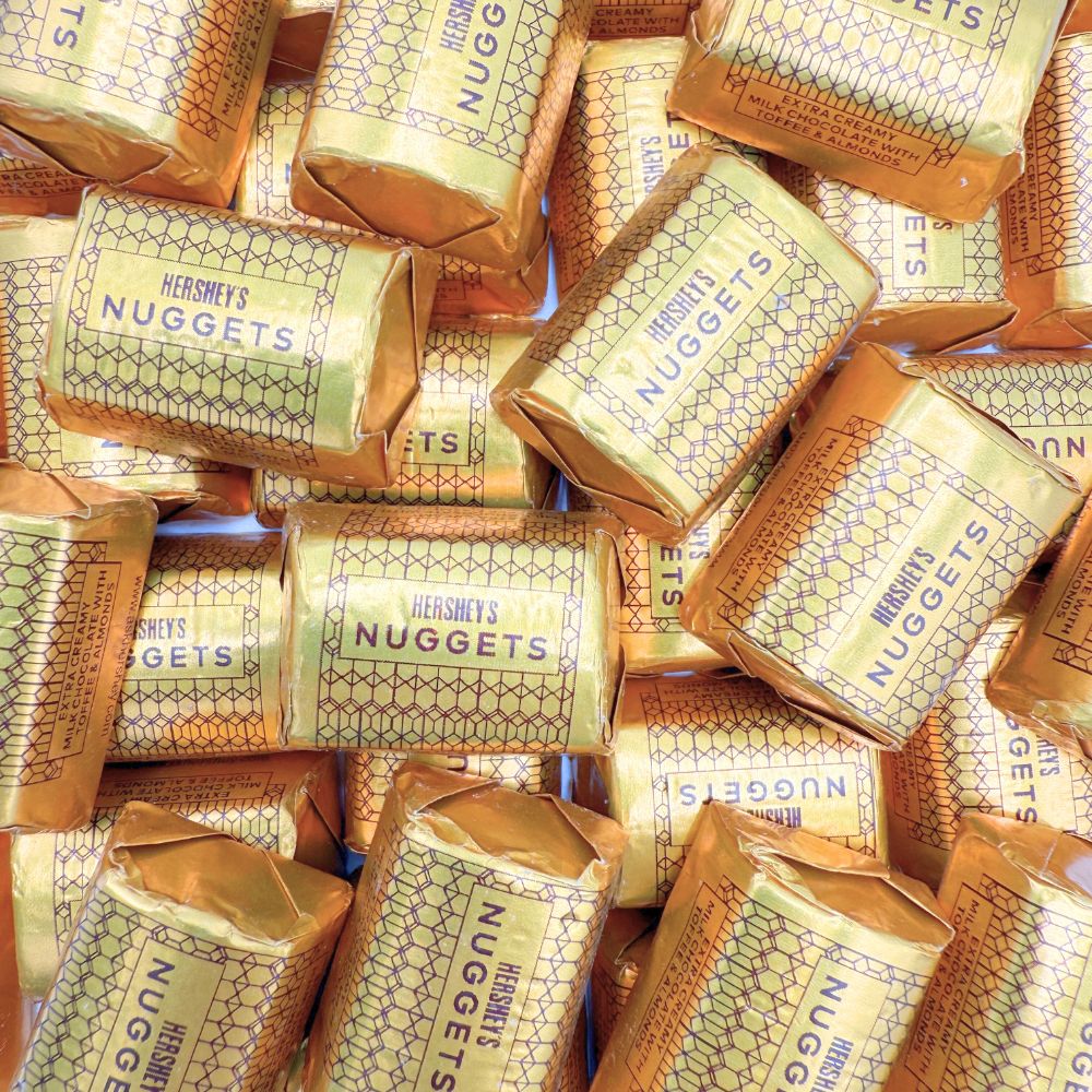 Hershey's Nuggets Extra Creamy Milk Chocolate With Toffee & Almonds