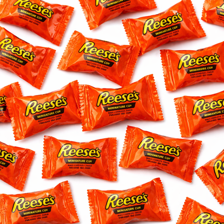 Reese's Milk Chocolate Peanut Butter Miniature Cups – Individually Wrapped – Bulk Value Bag