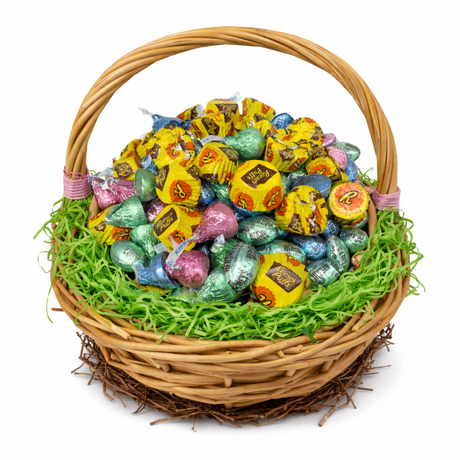 Easter Assortment – Hershey's Kisses Easter Foils, Reese's Puffs Miniature Peanut Butter Cups & Hershey's Mini Milk Chocolate Eggs – Candy Variety Mix